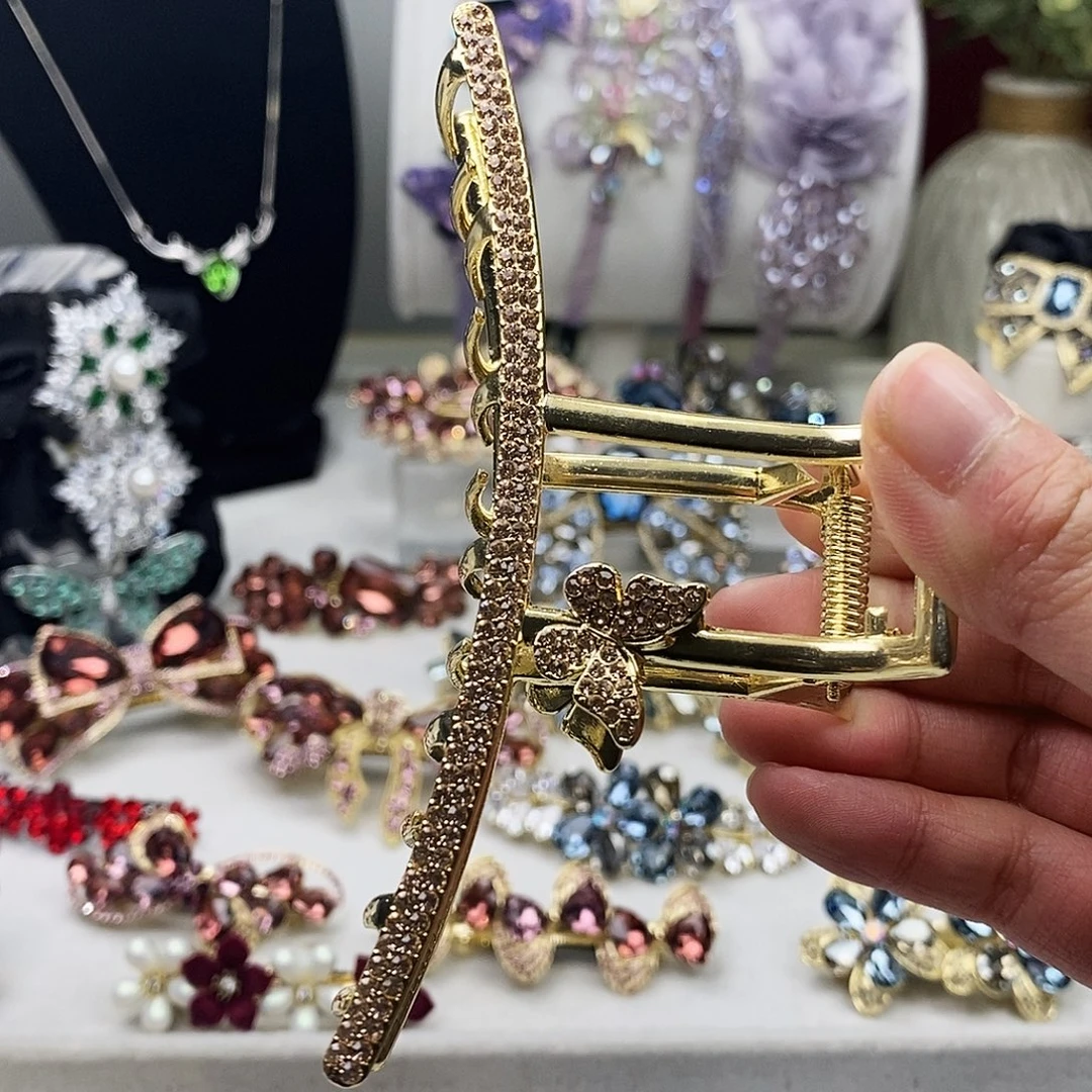 仿水晶合金大抓夹