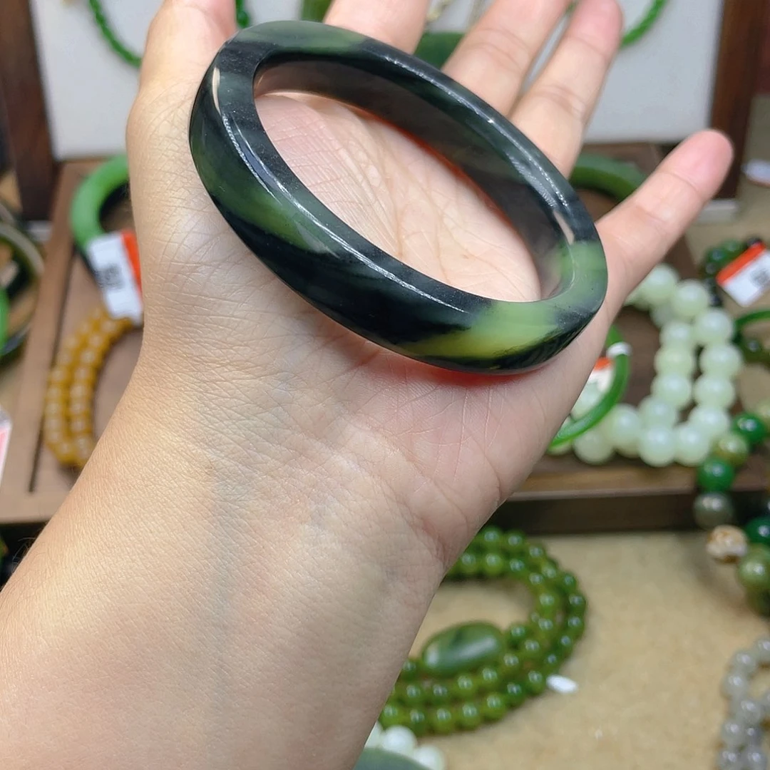 未镶嵌手镯和田玉56➕