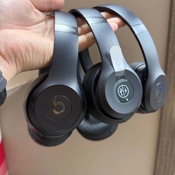 9新 BEATS Solo3 Wireless 头戴式无线蓝牙耳机耳麦