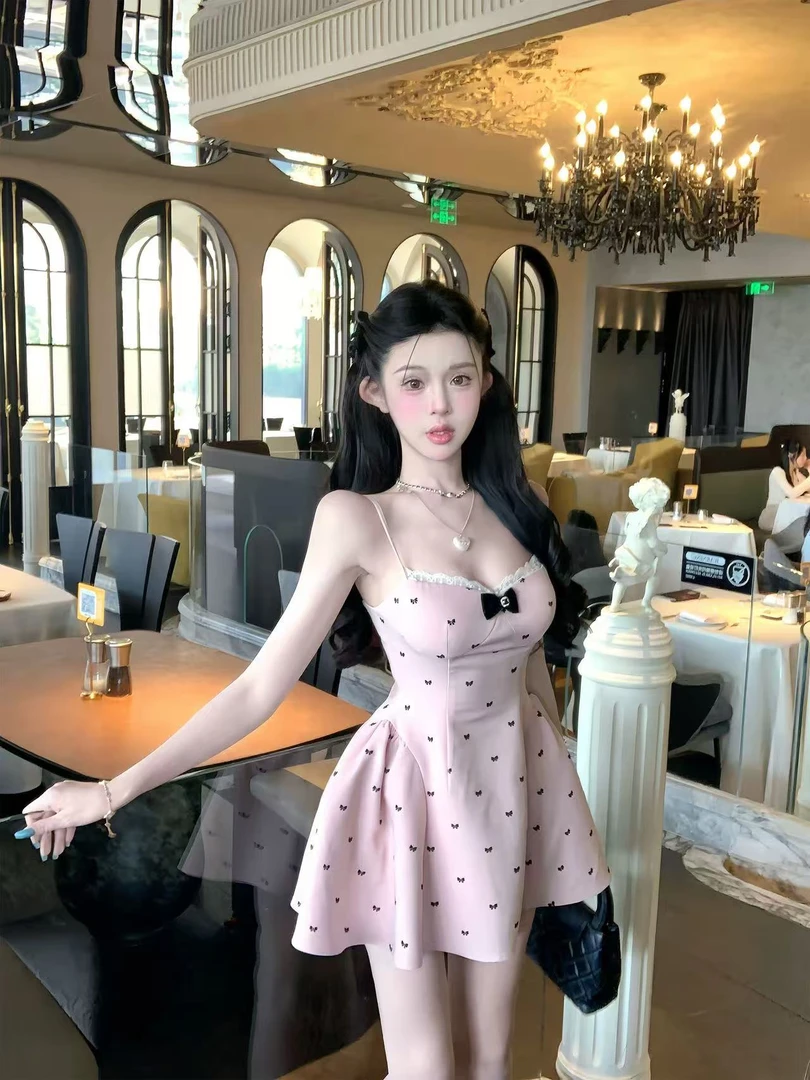 蝴蝶结蕾丝植绒吊带连衣裙夏季收腰短裙带胸垫修身蓬蓬裙子