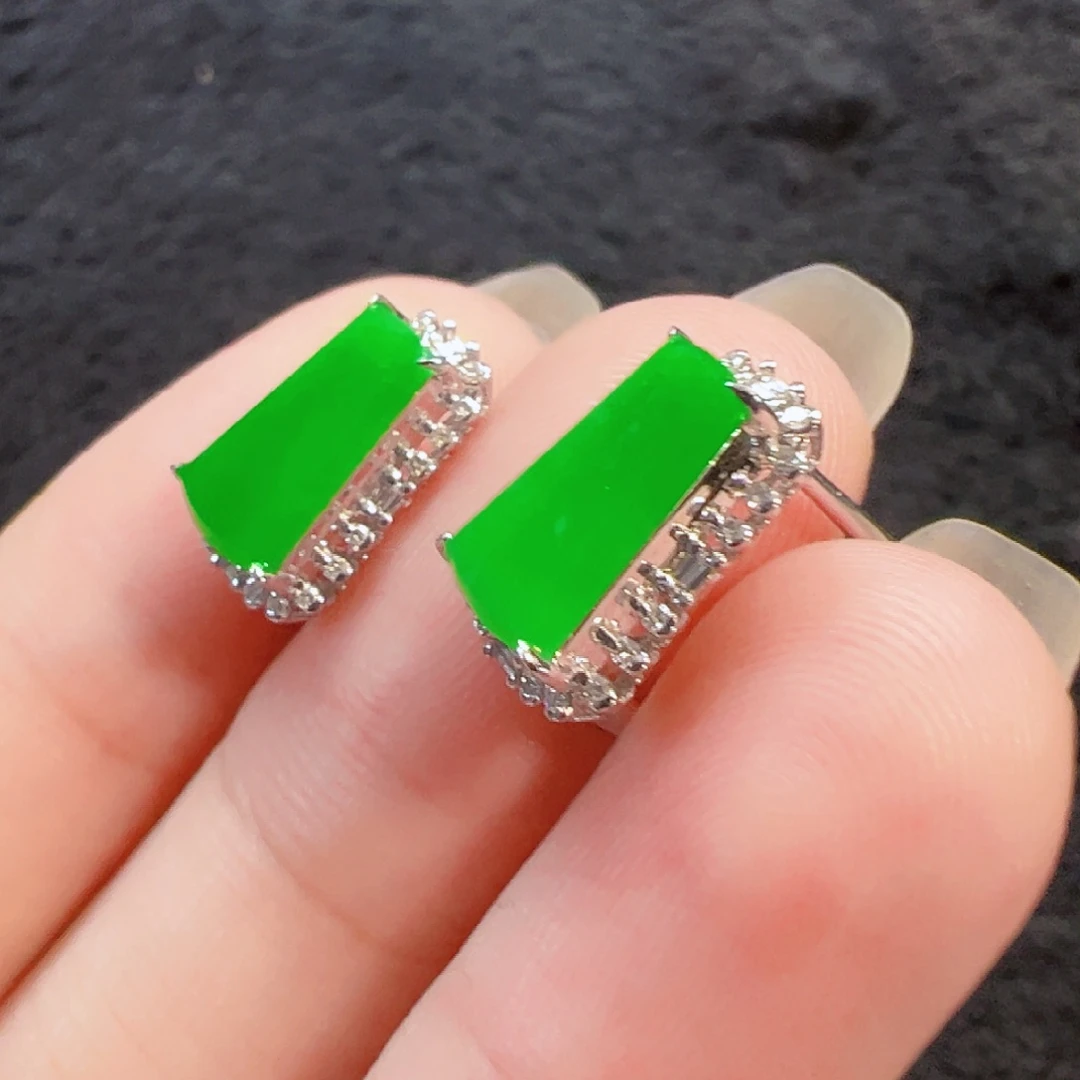 翡翠18K金镶嵌手链签收后24小时鉴赏期