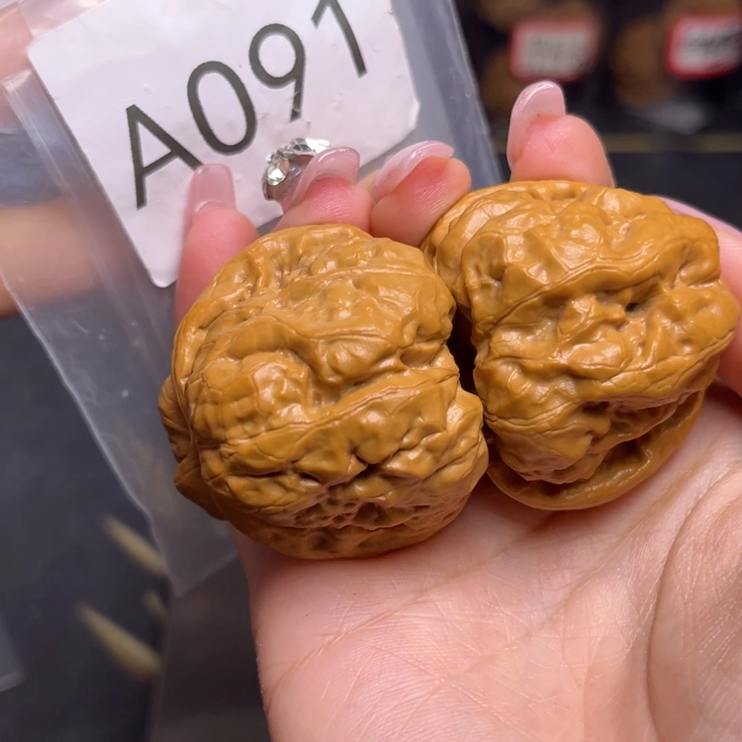 吊坠文玩核桃蛤蟆头肚子46边43