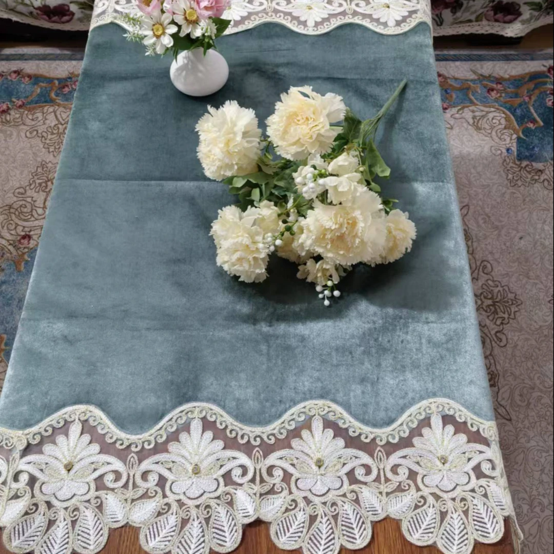 ZN120-33意大利绒【100*100】祖母绿意大利绒加毛巾绣花边桌布