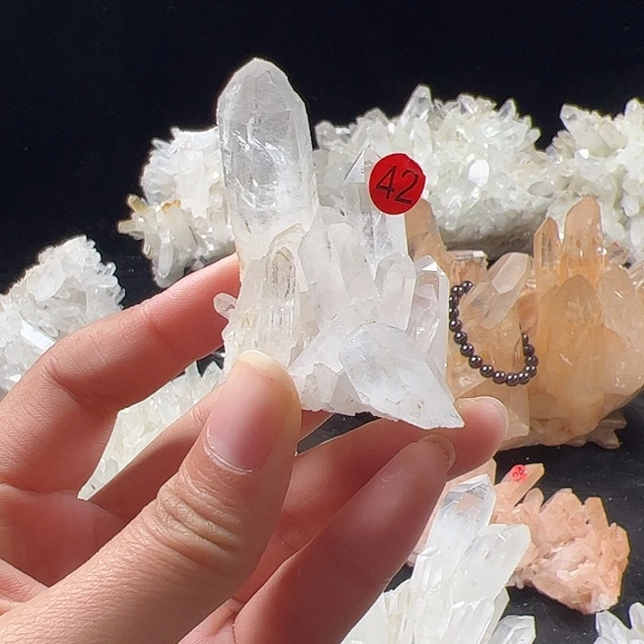 未镶嵌水晶珠宝半成品