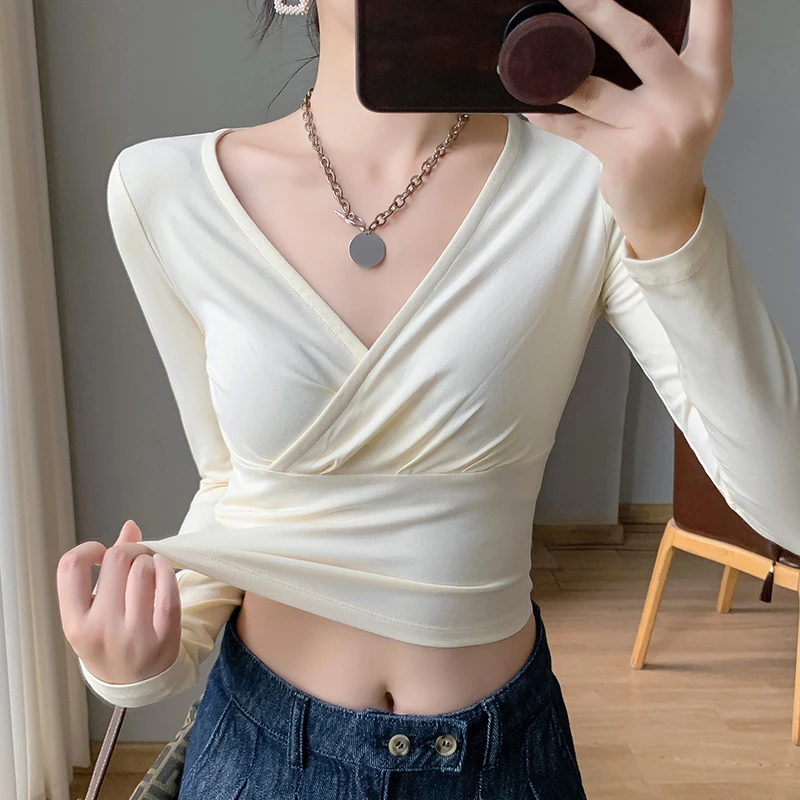 V领内搭T恤女秋冬季长袖2025新款露脐设计感小众百搭打底上衣244
