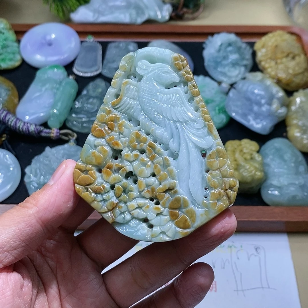 【闪购商品】翡翠颈饰未镶嵌我****奶凤凰