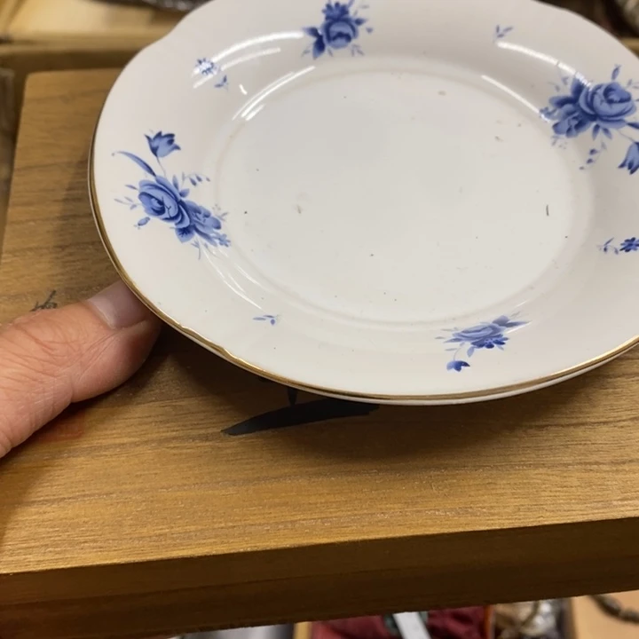 瓷冰*城中古品瓷工艺品的