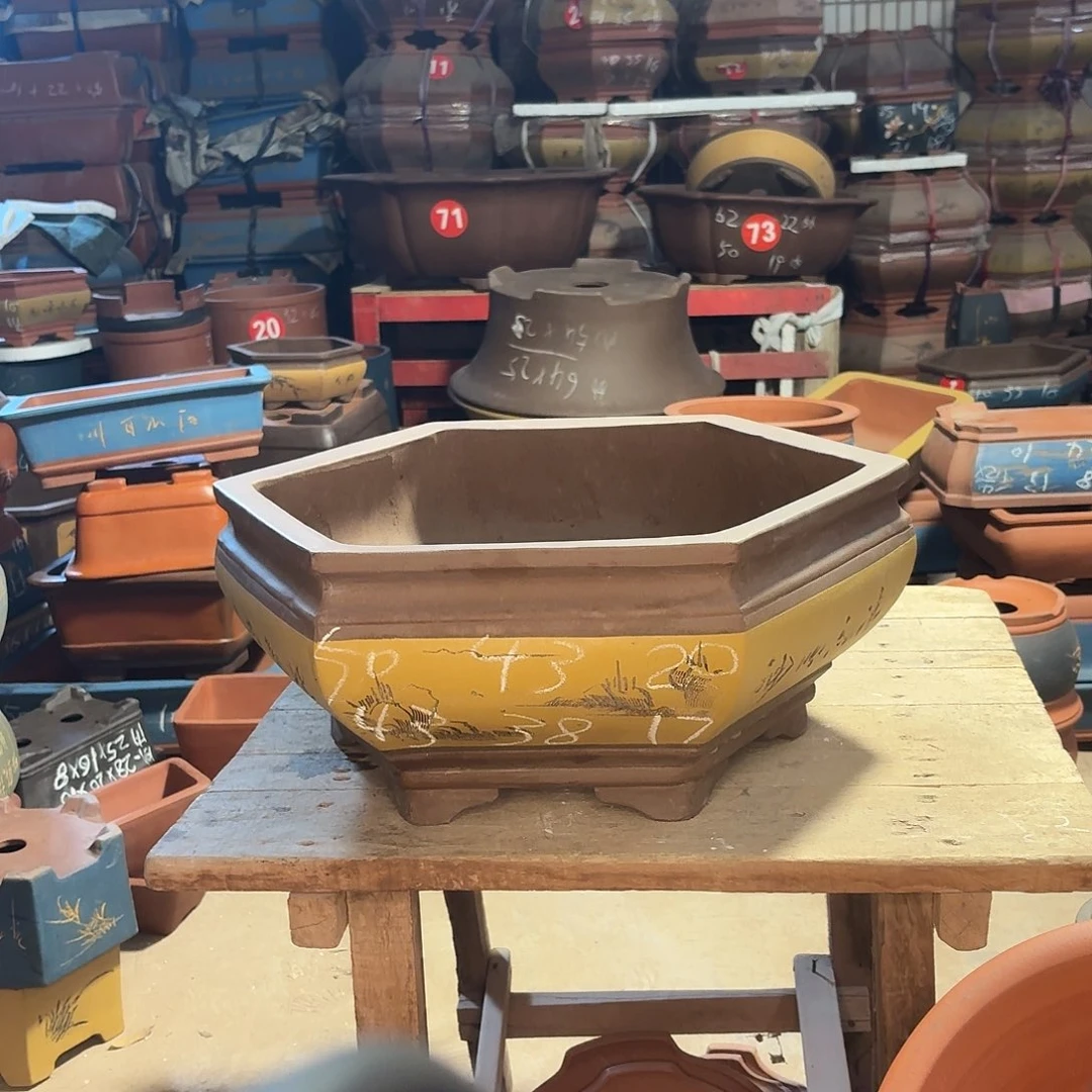 紫砂紫砂花盆六方一个