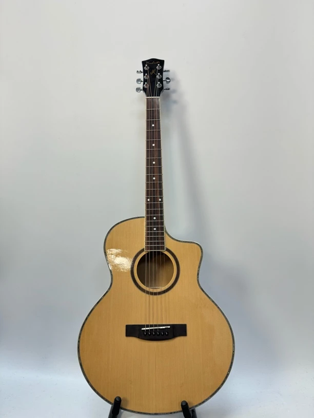 微瑕40寸民谣吉他云杉面板 桃花芯侧背 亮光面板颜色多