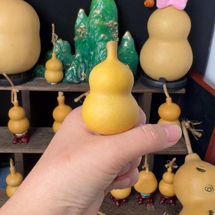 Z***^大叶紫檀（黑酸枝木类）