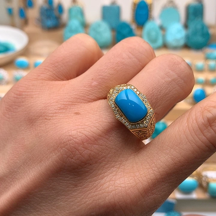 绿松石18K金镶嵌珠宝奇石