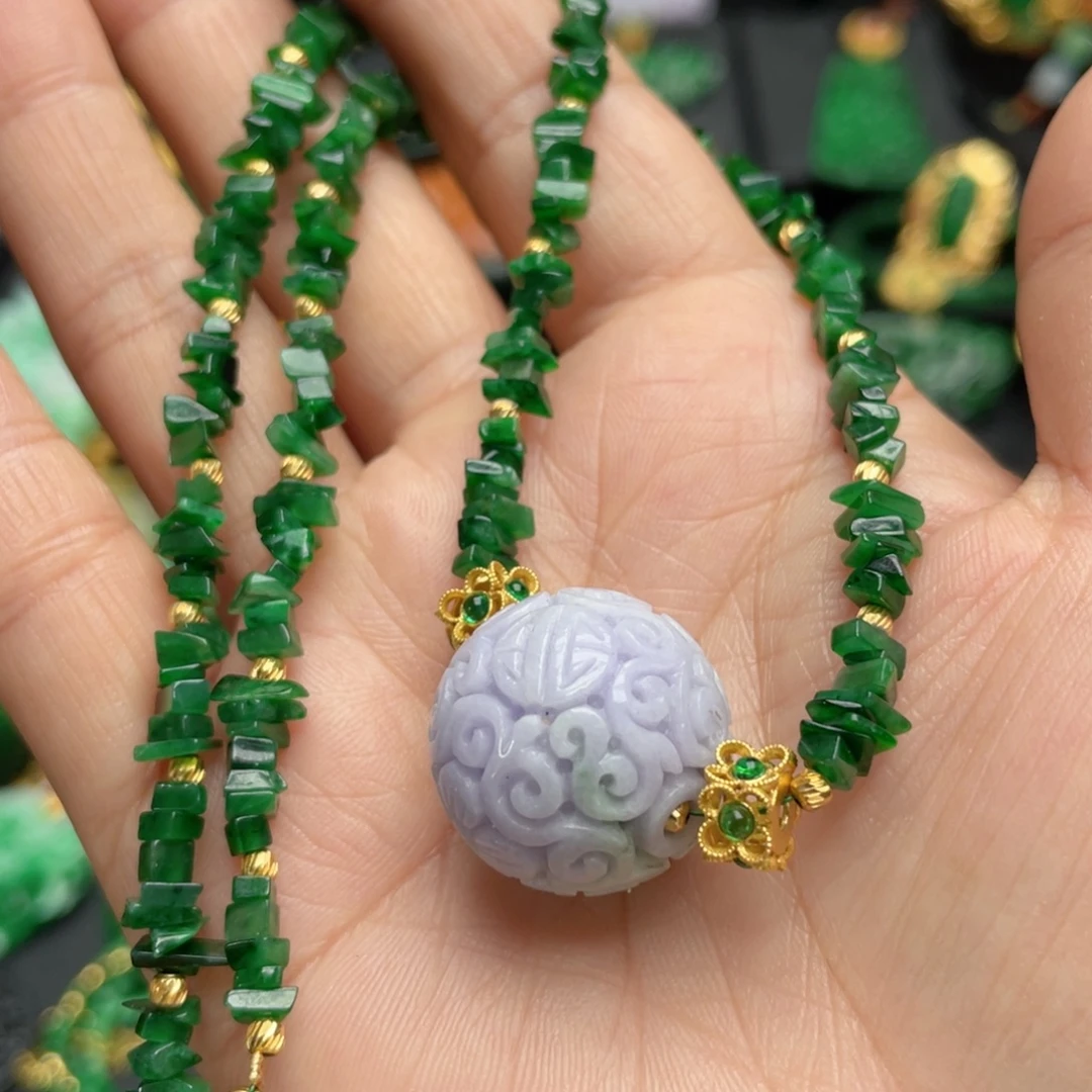 翡翠未镶嵌颈饰翡翠