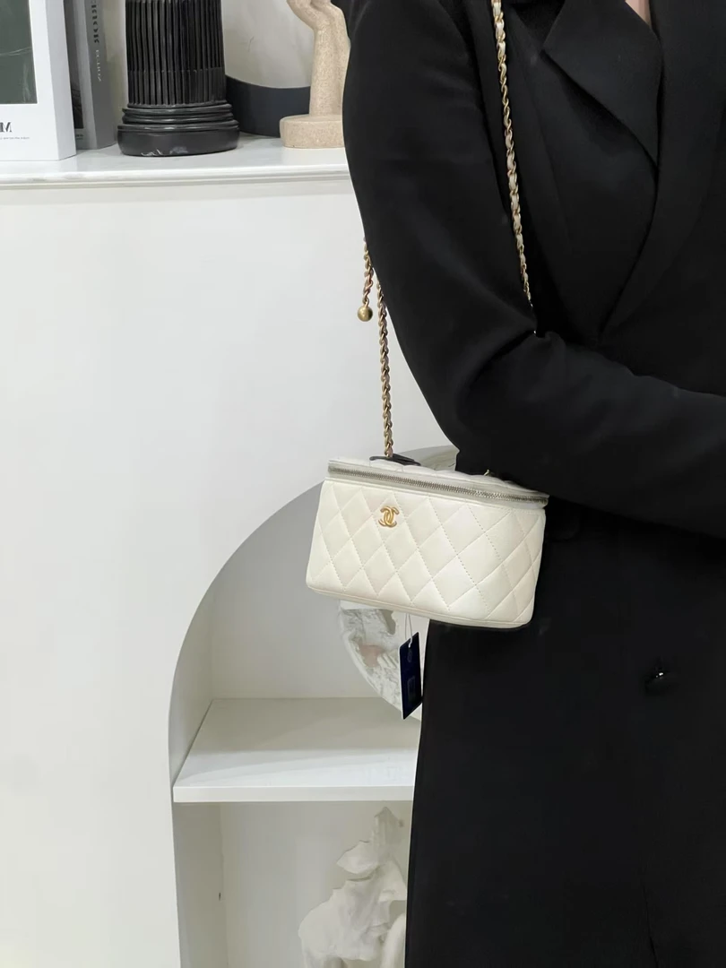 99新 Chanel/香奈儿 chanel 金球化妆盒 白金长款/优品