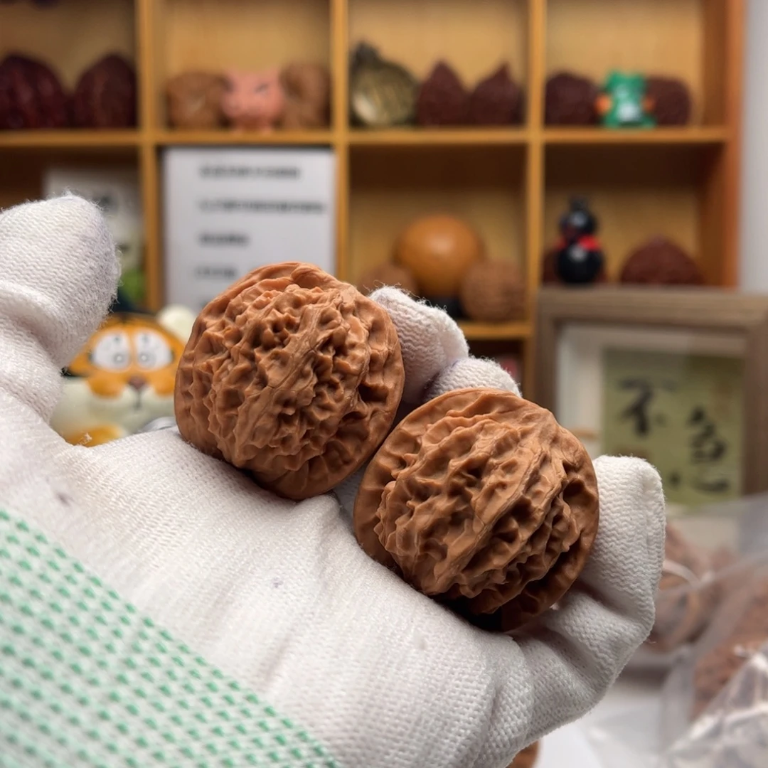 文玩核桃把件福利不退换，36全品秦公子