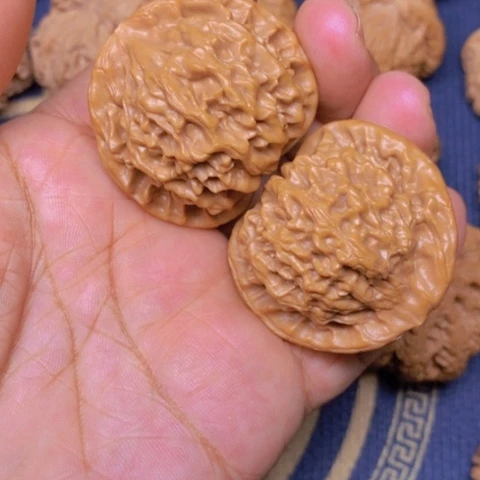 【闪购商品】文玩核桃吊坠悟**生秦闷42