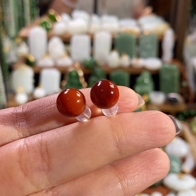 【闪购商品】18K金镶嵌耳钉南红玛瑙