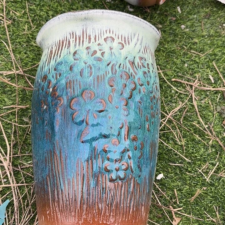 正品紫砂口16高24瑕疵