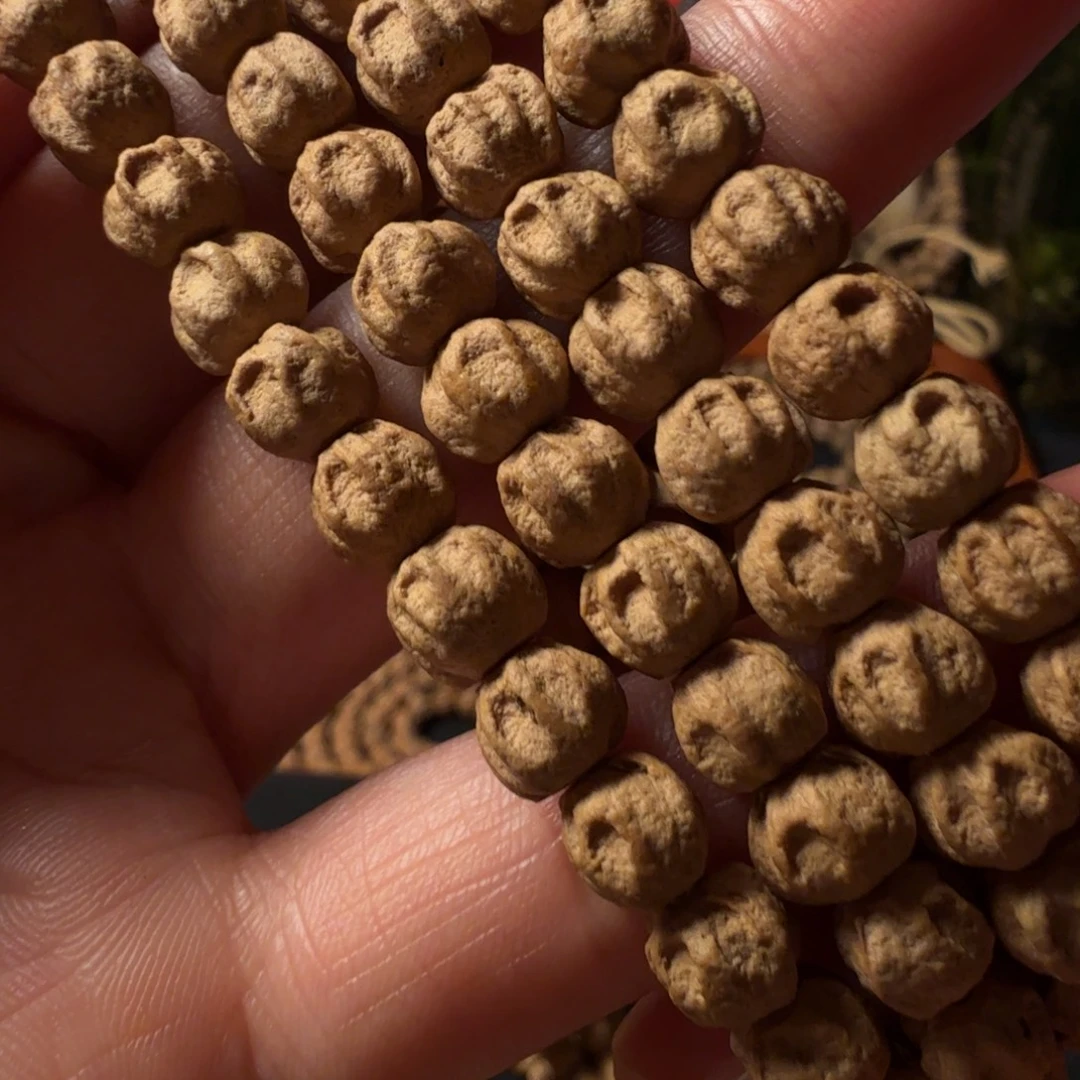 清***鱼吊坠柏香籽/百香籽