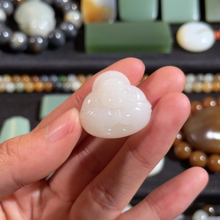 和田玉戒指未镶嵌