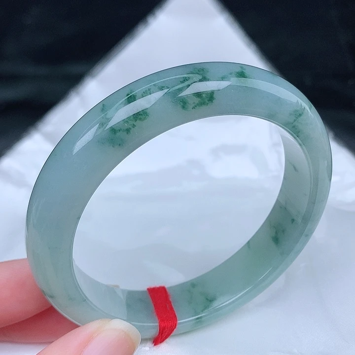 未镶嵌手镯翡翠天然