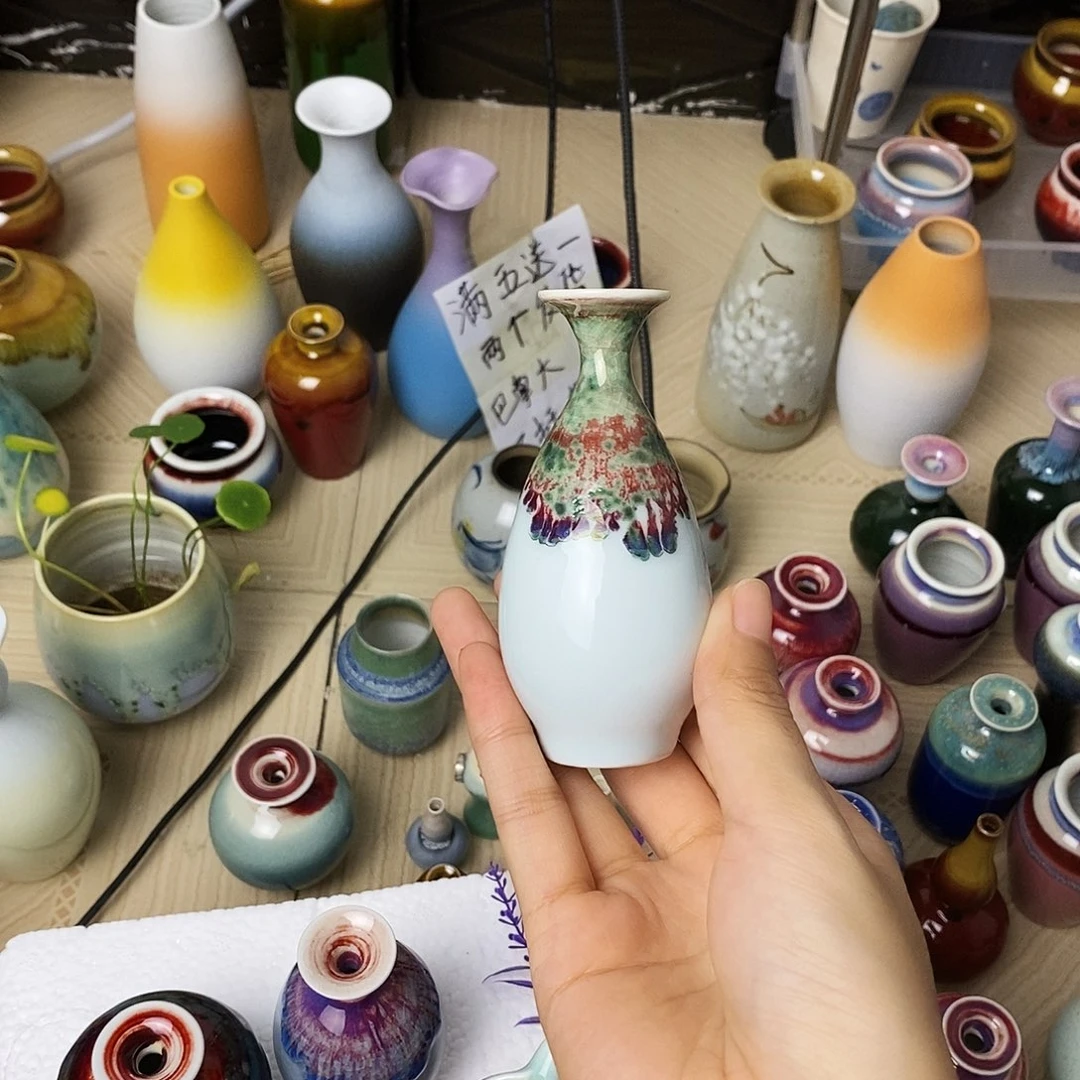 摆件巴掌大不插花景德镇高温陶瓷小花器