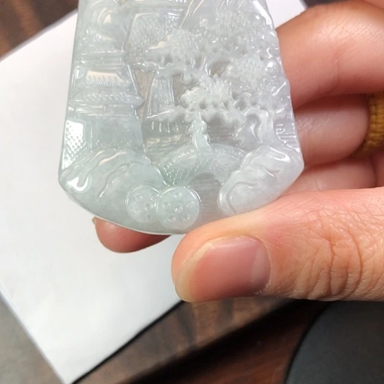 翡翠未镶嵌颈饰缅甸A货，每天下午1点半开播