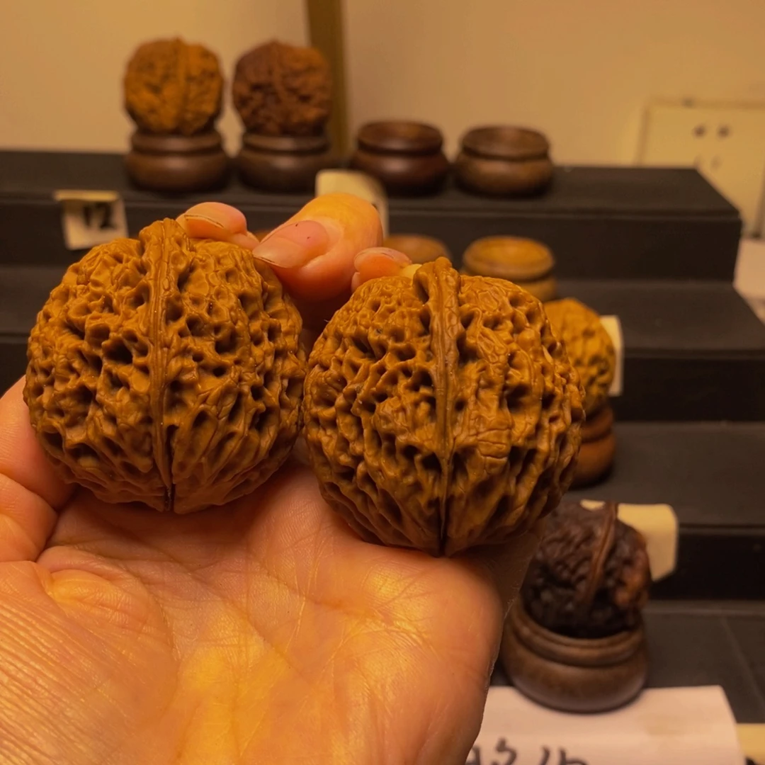 文玩核桃吊坠高山流水44