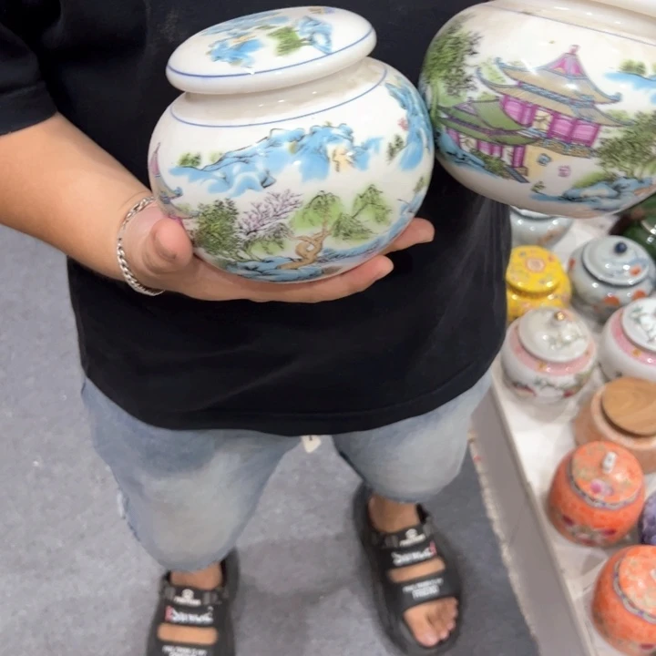 瑕疵福利品陶瓷茶叶罐介意勿拍