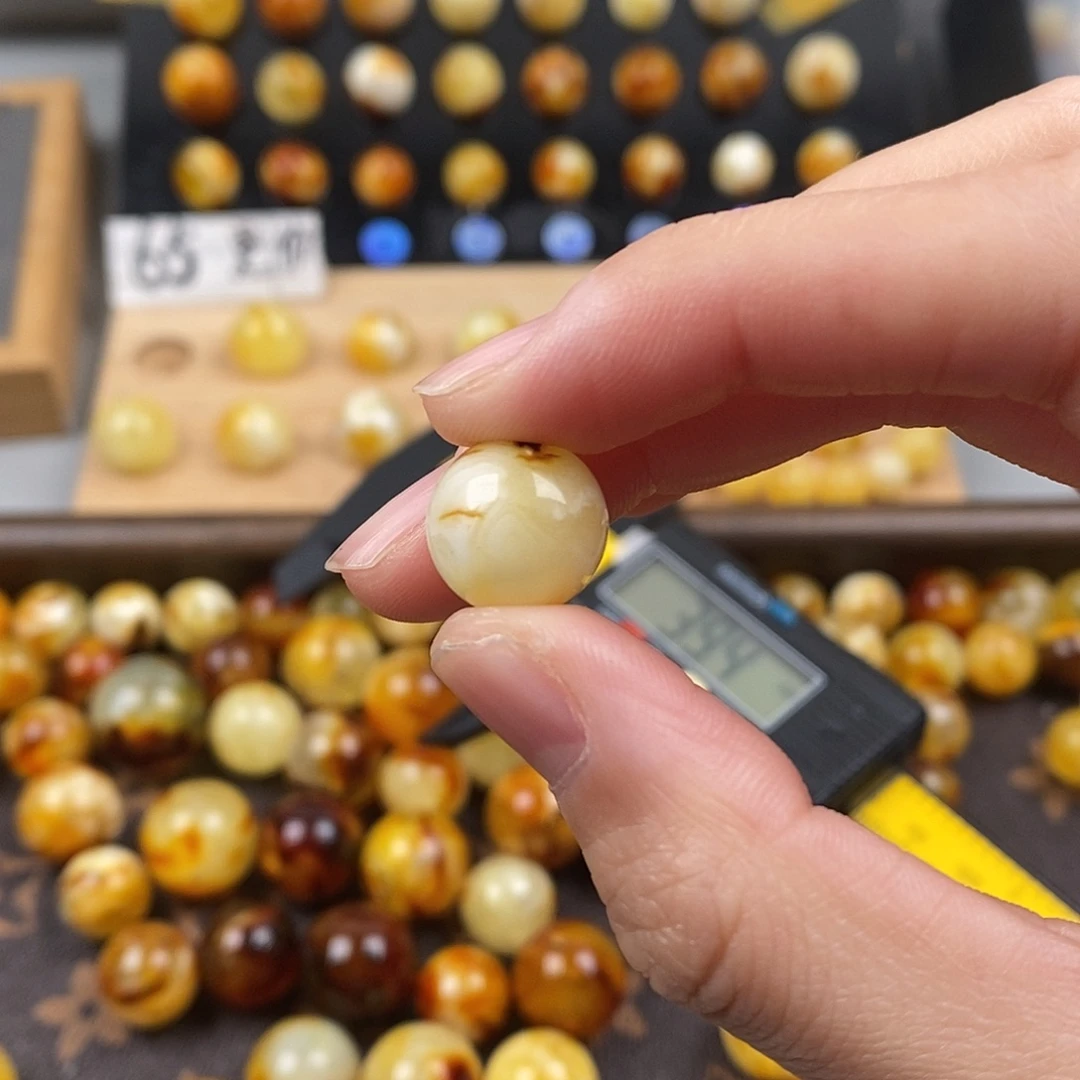 蜜蜡未镶嵌珠宝奇石蜜蜡