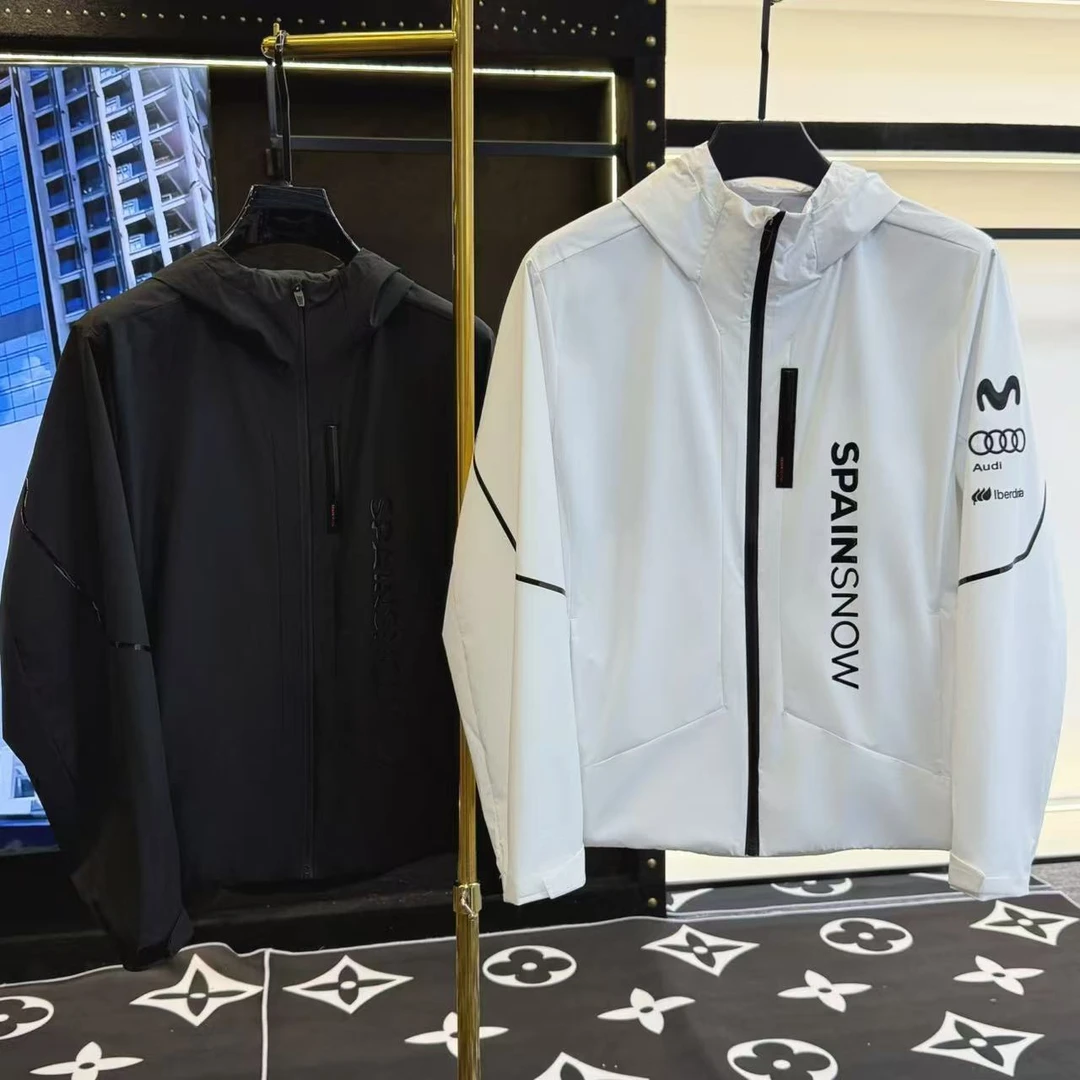 2025年男士秋季时尚透气夏季冲锋衣宽松型男款常规休闲男士连帽