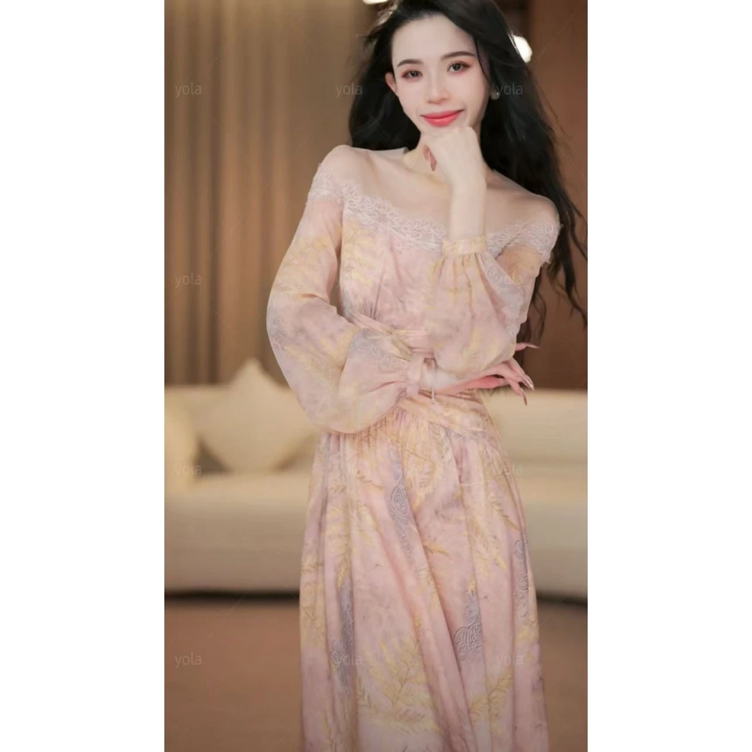 【yola】无序花期春季新款高级法式气质显瘦A摆连衣裙-YL11399