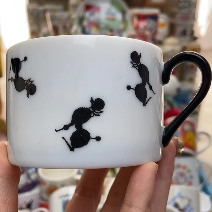 摆件莪***沵陶瓷哈哈哈哈哈