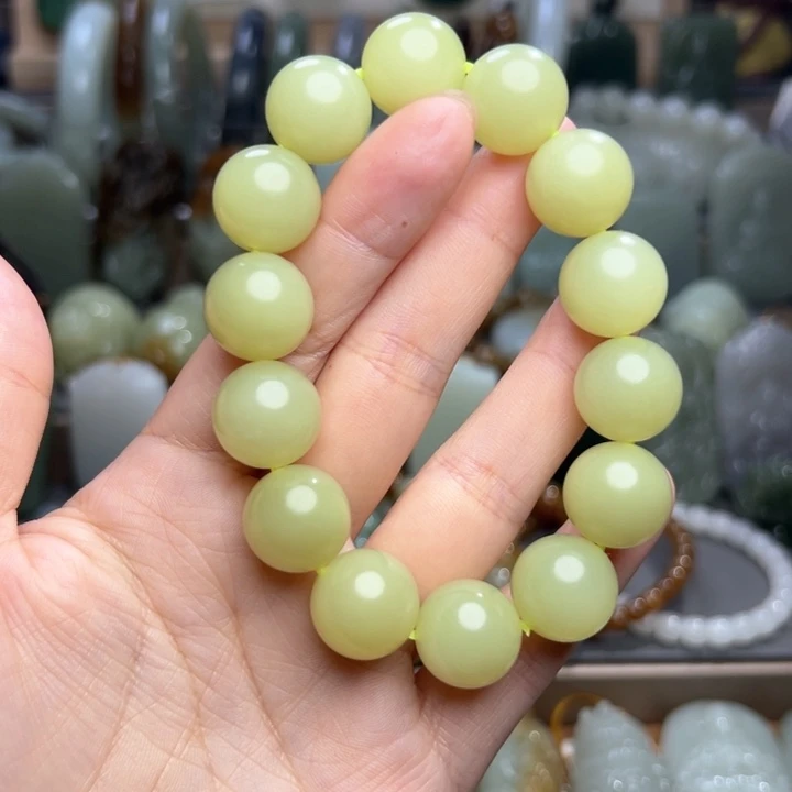 和田玉未镶嵌手串