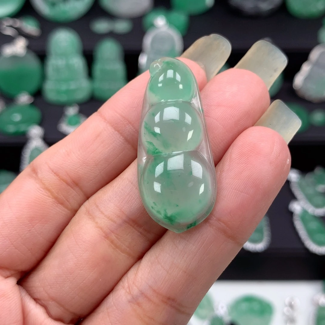 未镶嵌吊坠石英质玉（非洲翠）