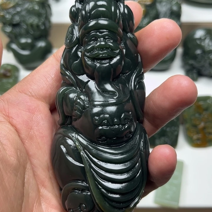 未镶嵌和田玉把件