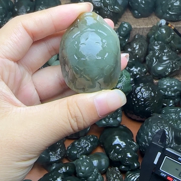 和田玉（糖玉）未镶嵌挂件