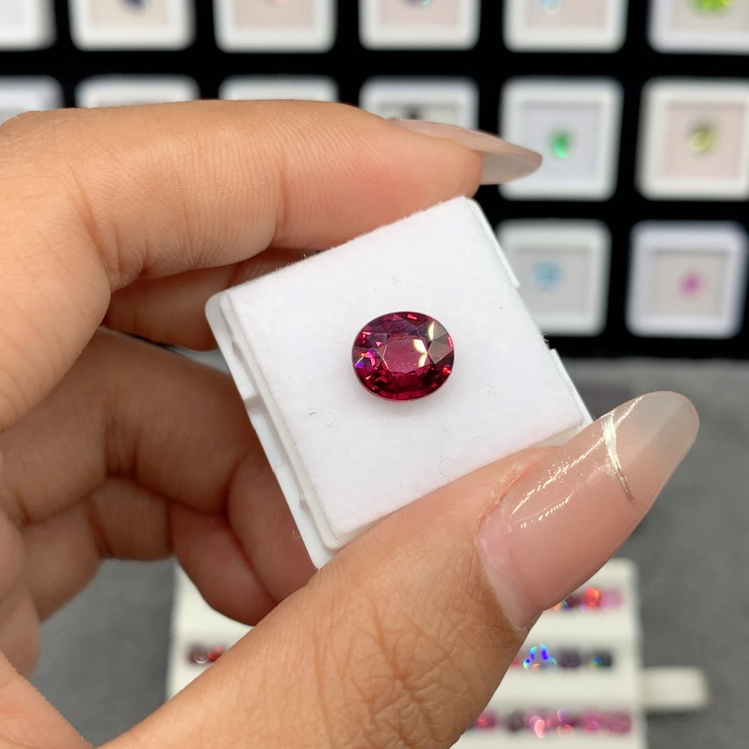 石榴石裸石未镶嵌2.66克拉镁铝