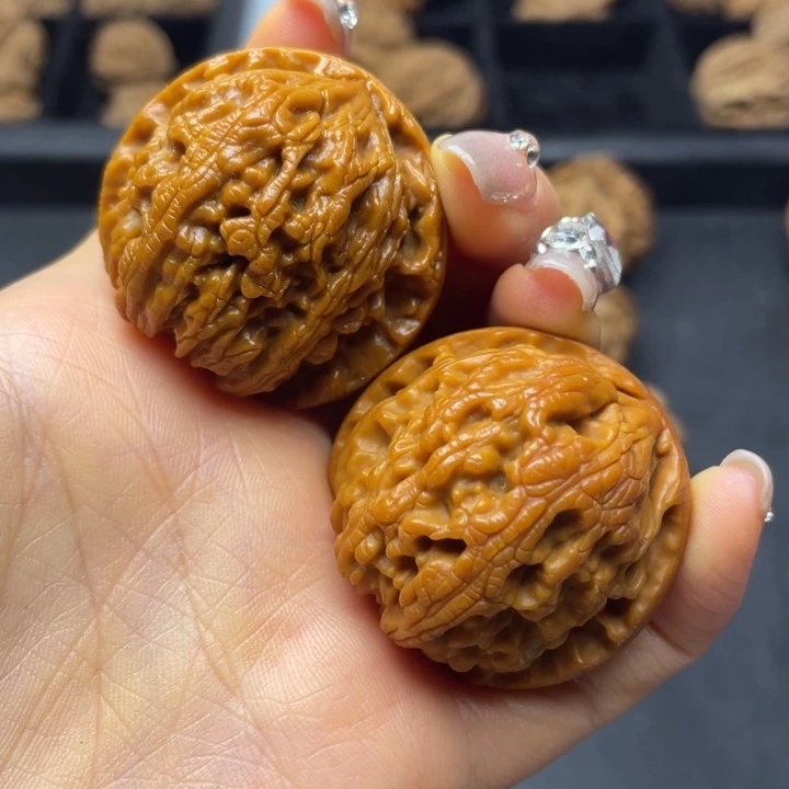 文玩核桃吊坠突突突突突突突