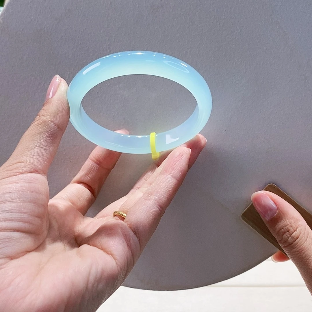 手镯玛瑙/玉髓未镶嵌58.7