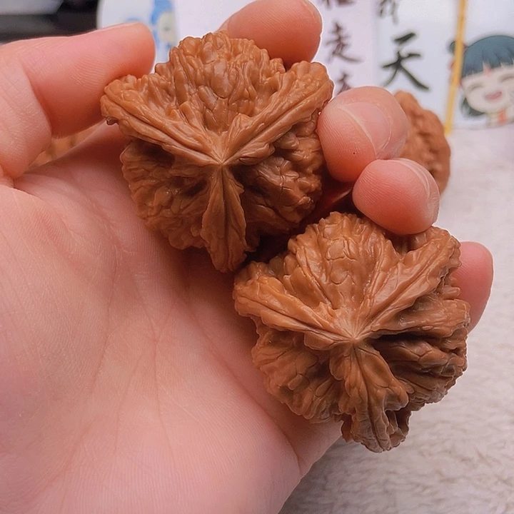 吊坠文玩核桃L三棱