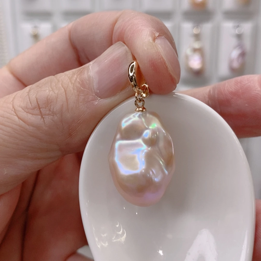 颈饰未镶嵌淡水珍珠