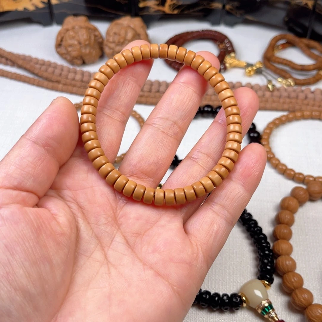 橄榄核吊坠4456678888999