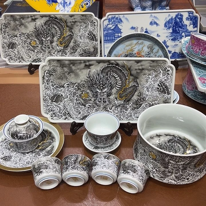 摆件景德镇陶瓷艺术