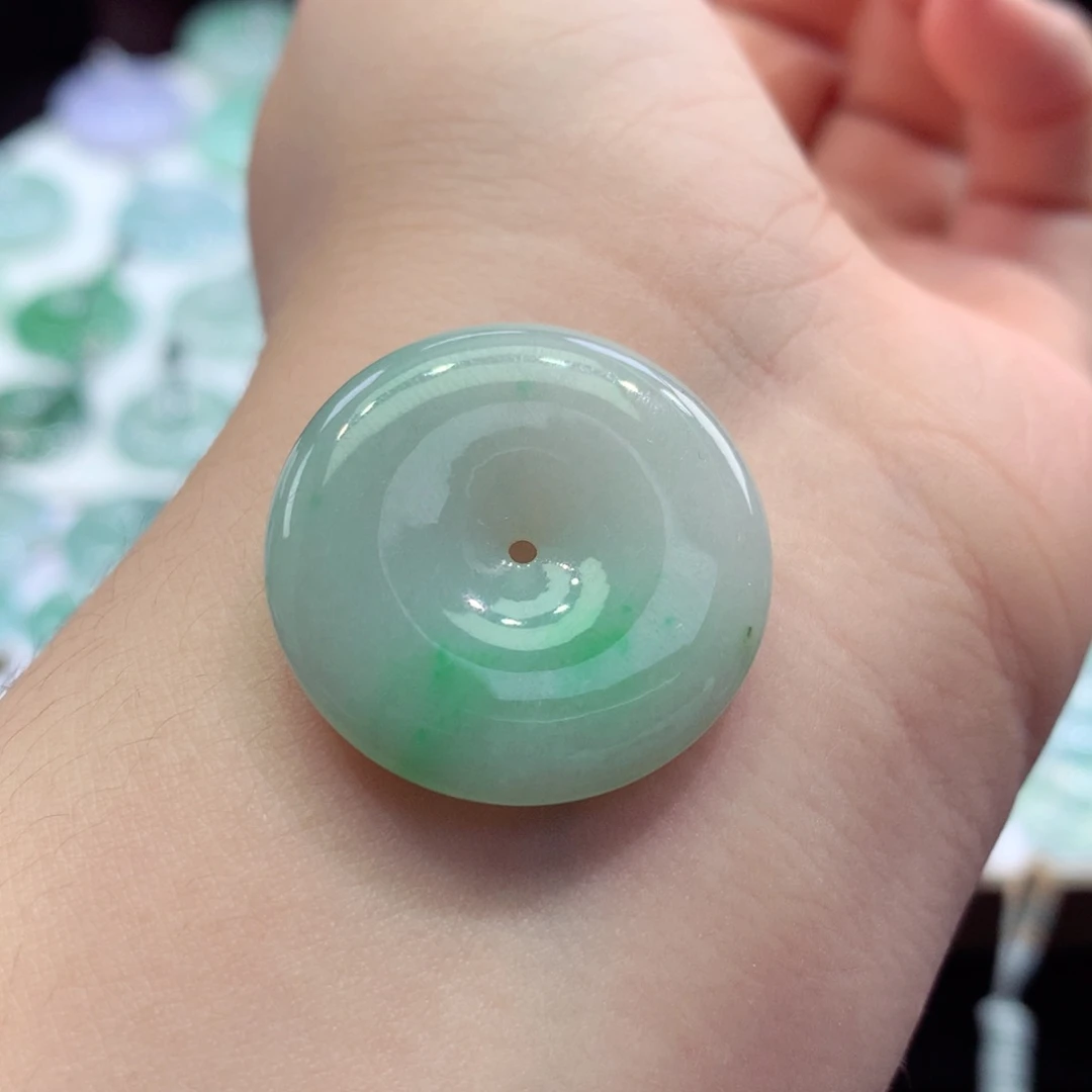 颈饰未镶嵌翡翠3