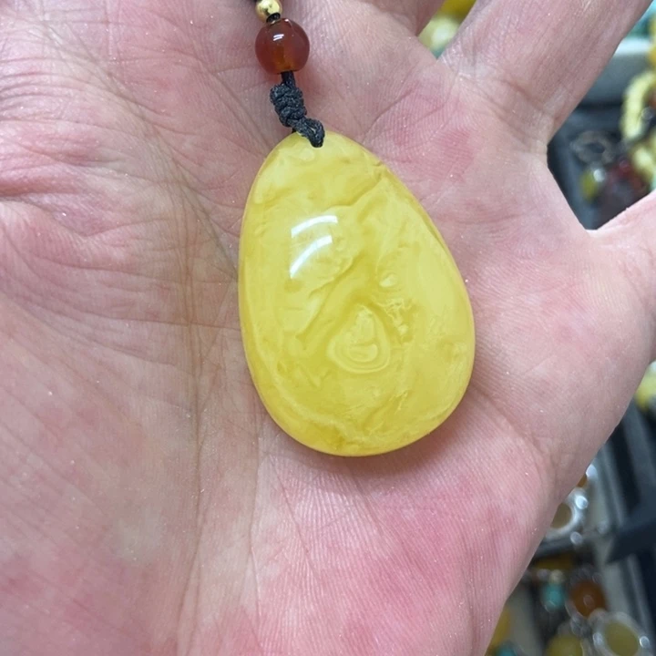 未镶嵌蜜蜡裸石吊坠