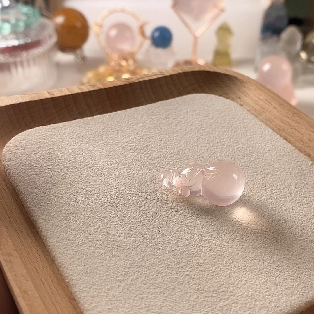 未镶嵌颈饰水晶水晶