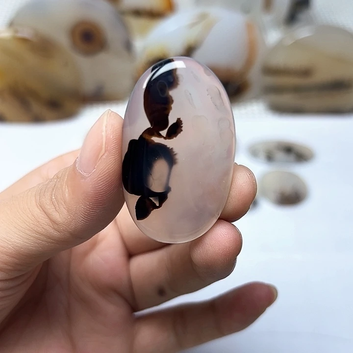 未镶嵌玛瑙/玉髓珠宝奇石