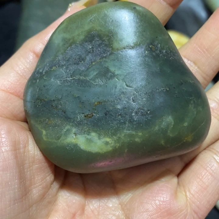 颈饰未镶嵌和田玉（糖玉）26