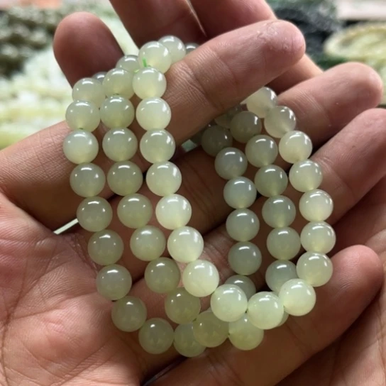 和田玉且末料卡8手串多样性拍一发一未镶嵌