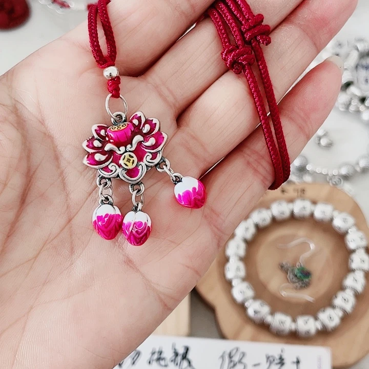 珐琅吊坠足银莲花